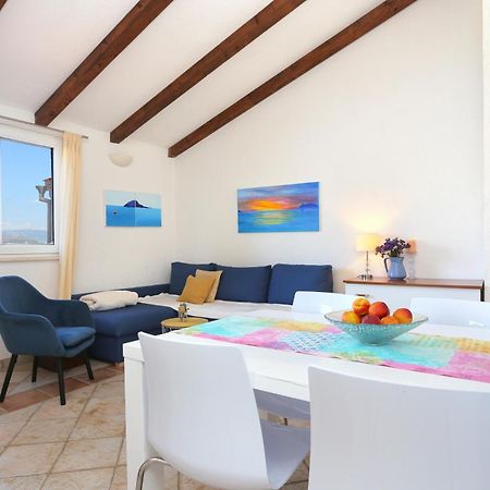 Apartments By The Sea Okrug Donji, Ciovo - 12502 奥库格哥恩基 客房 照片