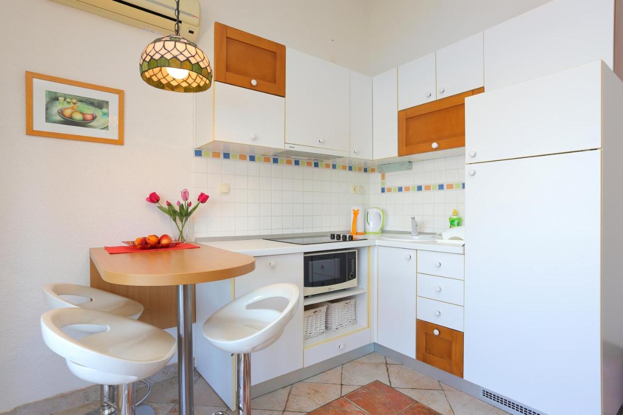 Apartments By The Sea Okrug Donji, Ciovo - 12502 奥库格哥恩基 外观 照片