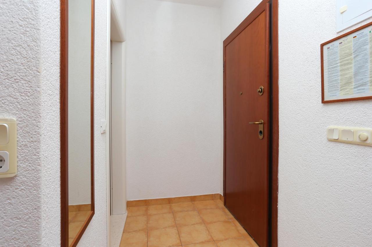 Apartments By The Sea Okrug Donji, Ciovo - 12502 奥库格哥恩基 外观 照片